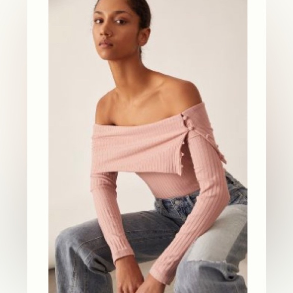 NWT Off the shoulder top